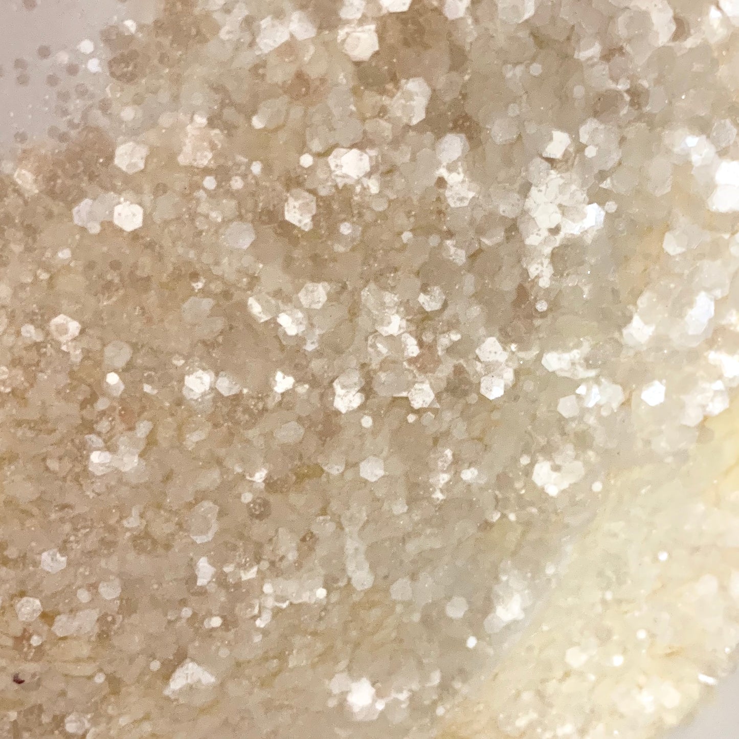 PILLOW FIGHT BIO GLITTER